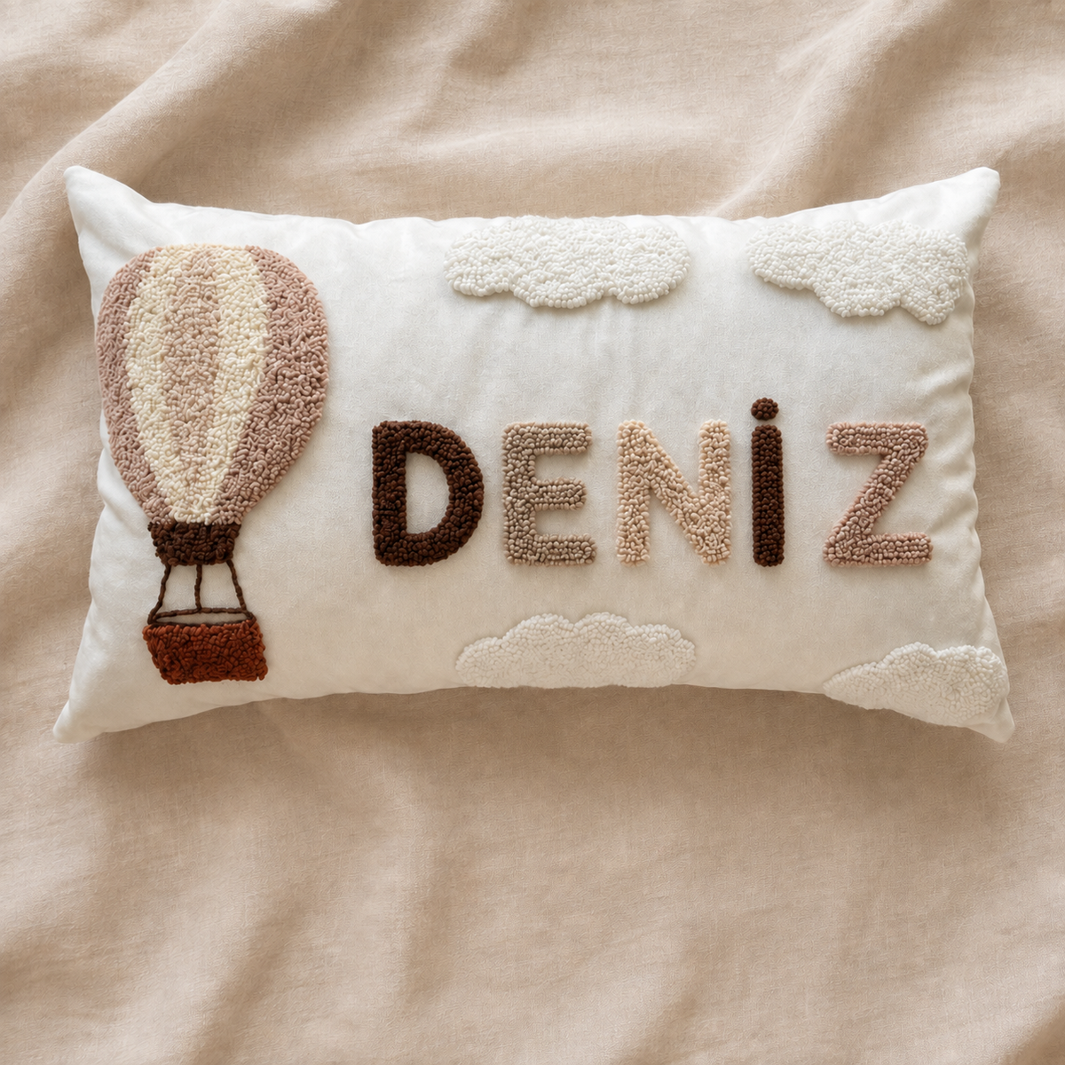 Punch İşlemeli Özel Bebek İsimli Hastane Odası Dekor Yastığı
