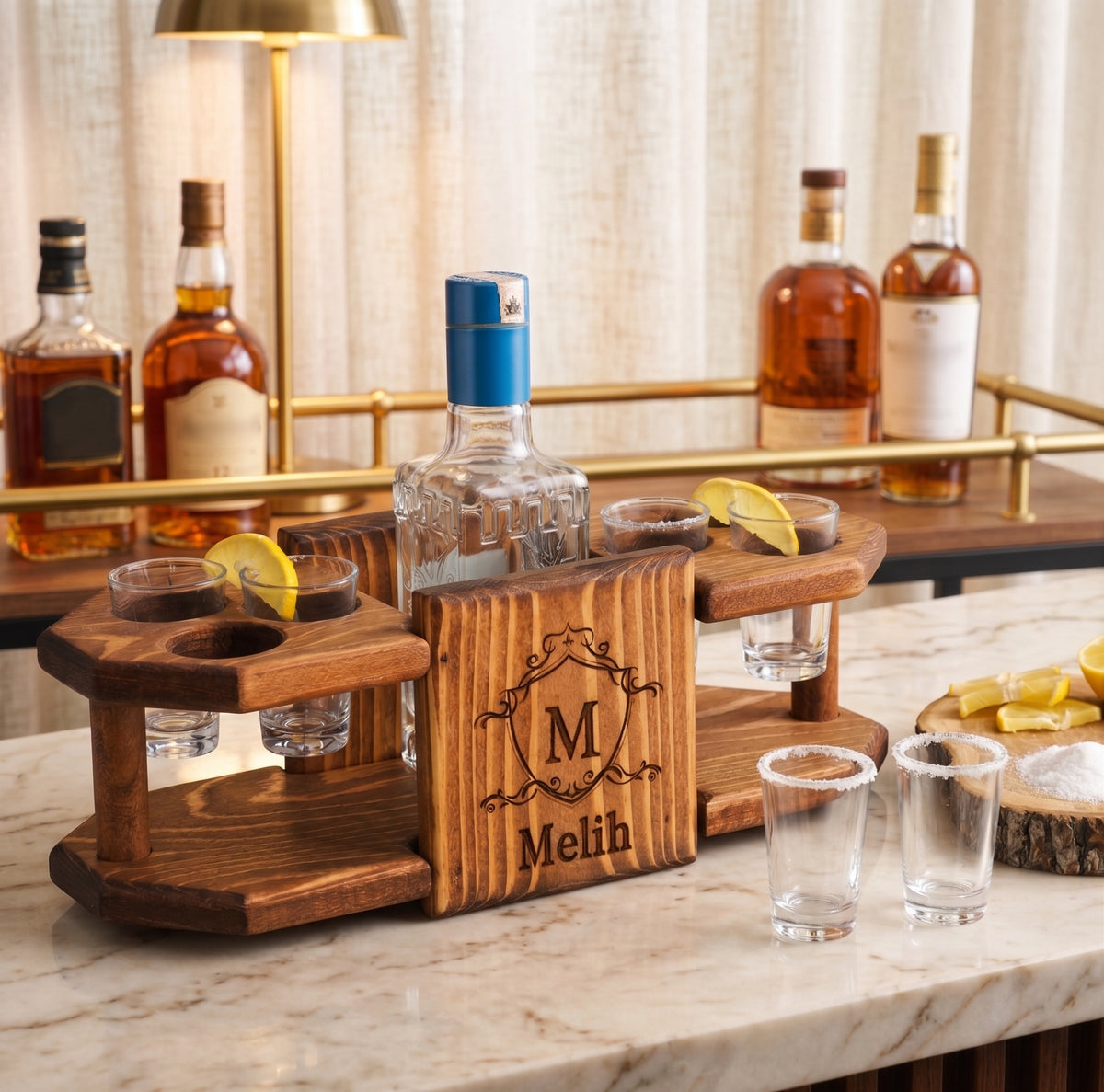 İsim Kazımalı Ahşap Tekila Şişe ve Shot Bardak Standı