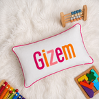 Biye Kenar Detaylı Kişiye Özel Punch İsim Yastığı