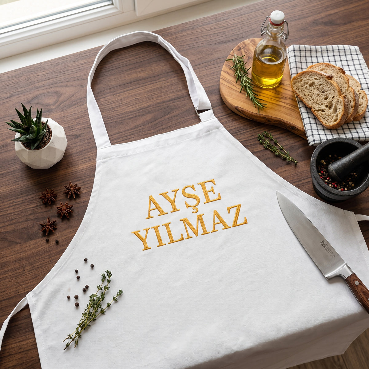 Anne Kız Özel İsim Nakışlı Mutfak Önlüğü